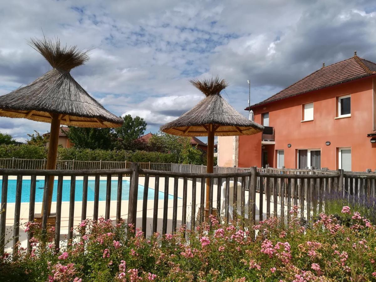 "Chezvero46" Residence 3 Etoiles Avec Piscine, Wifi Et Velos Prayssac Екстер'єр фото
